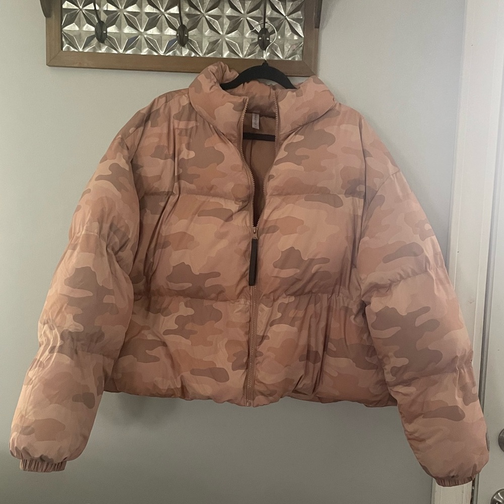 Fabletics Tan Camo Puffer